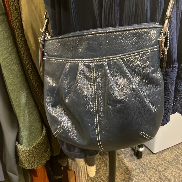 Coach Crossbody - Picture 1 of 16